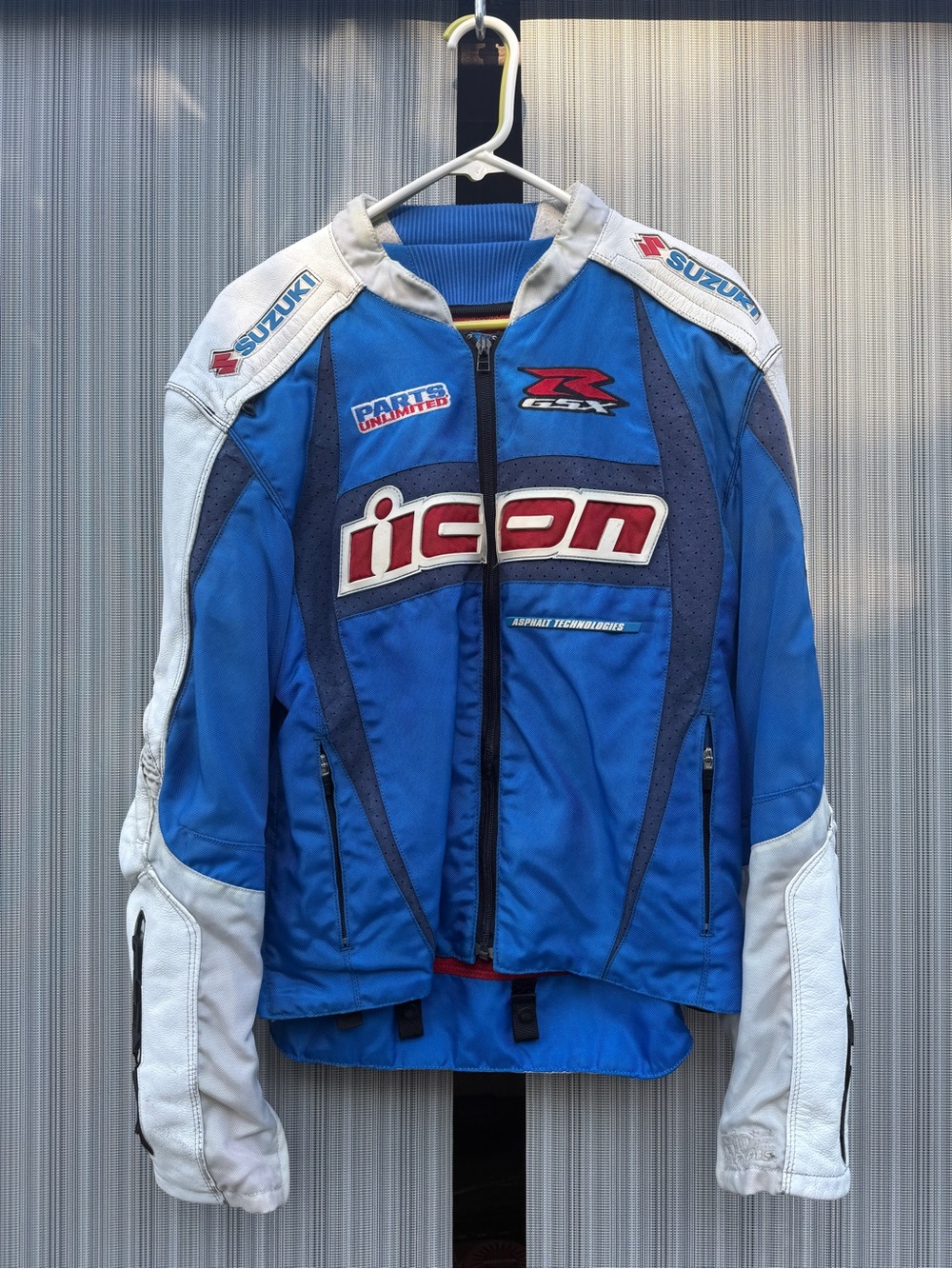 Icon ARC SUZUKI Men’s Blue & White Motorcycle Jacket